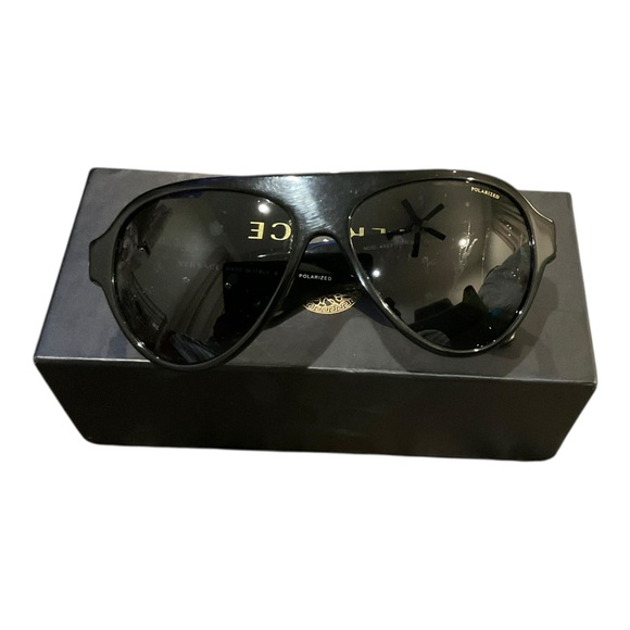 Polarized VERSACE Women’s Sunglasses VE 4323 GB1/81 58-15 140 Black-Gold Frame